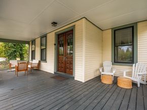 49 Grove St 2, Newton MA 02466