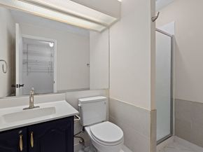 34 South St 202, Quincy MA 02169