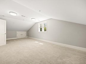 20 Dalby St 20, Newton MA 02458