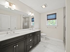 2 O'connor Lane, Woburn MA 01801