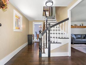 25 Warfield St, Hopedale MA 01747