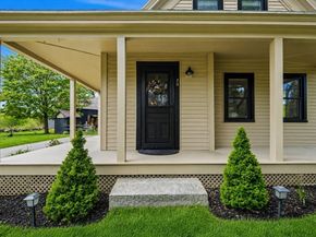 25 Warfield St, Hopedale MA 01747