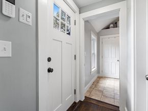 25 Warfield St, Hopedale MA 01747