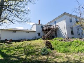 3 Main St, Brookfield MA 01506