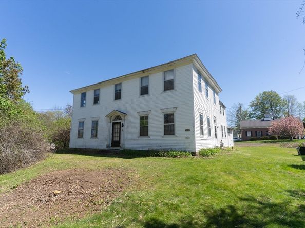 3 Main St, Brookfield MA 01506