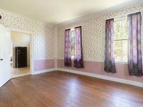 3 Main St, Brookfield MA 01506
