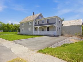 48-50 Hall, Leominster MA 01453