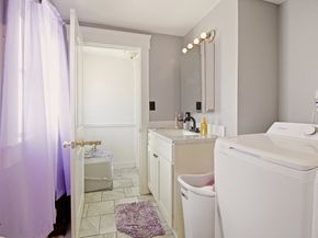48-50 Hall, Leominster MA 01453
