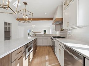 16 Couture Way, Middleton MA 01949