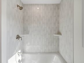 16 Couture Way, Middleton MA 01949
