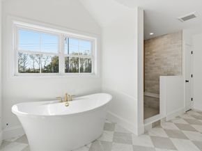 16 Couture Way, Middleton MA 01949