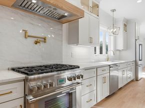 16 Couture Way, Middleton MA 01949