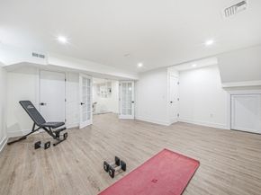 284 Webster St, Newton MA 02466