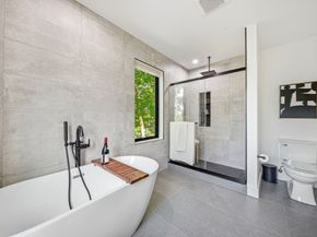 284 Webster St, Newton MA 02466