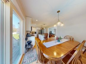 287 Wareham, Middleboro MA 02346