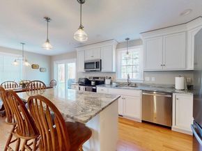 287 Wareham, Middleboro MA 02346