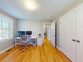 287 Wareham, Middleboro MA 02346
