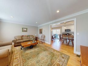 287 Wareham, Middleboro MA 02346