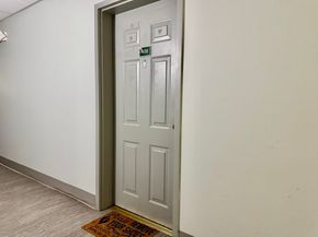 8 Walnut St 408, Peabody MA 01960