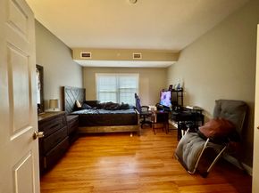 8 Walnut St 408, Peabody MA 01960