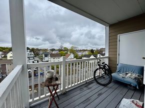 8 Walnut St 408, Peabody MA 01960