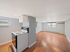 13 Atwood St, Kingston MA 02364