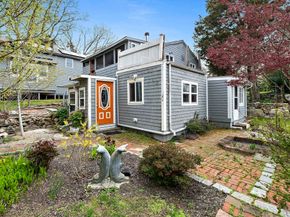 13 Atwood St, Kingston MA 02364