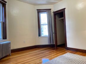 3985 Washington St, Boston MA 02131