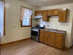3985 Washington St, Boston MA 02131