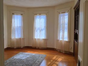 3985 Washington St, Boston MA 02131