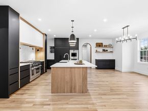 99 Sunset Rock Rd, Andover MA 01810