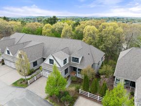 65 S Cottage Rd 119, Belmont MA 02478