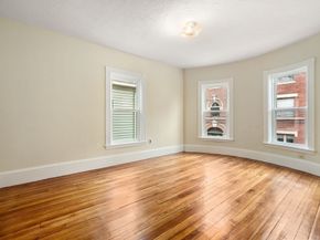 10 Royal St, Boston MA 02134