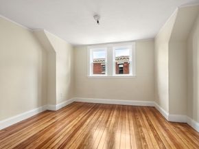 10 Royal St, Boston MA 02134