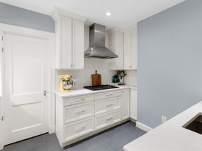 180 Commonwealth Ave 7, Boston MA 02116