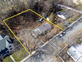 5 Murphy Ave A, Newburyport MA 01950