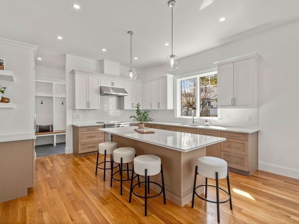 12 Sylvester Rd, Newton MA 02465