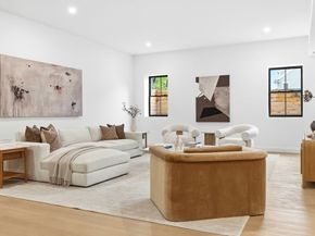 8 Priscilla Ln, Winchester MA 01890