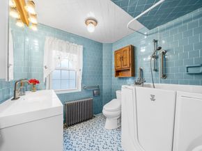 293 Florence Rd, Waltham MA 02453