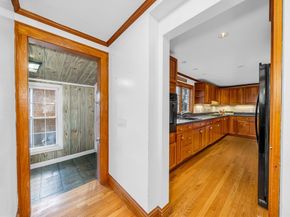 293 Florence Rd, Waltham MA 02453
