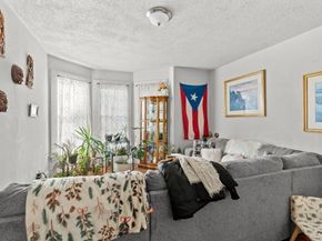 15 Russell St, Worcester MA 01609