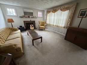 114 Parish Rd, Needham MA 02494