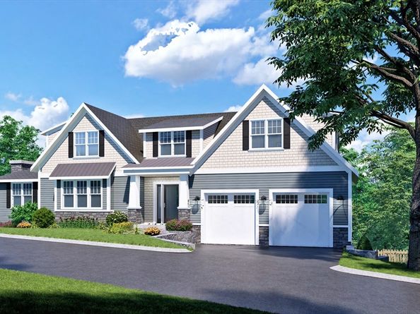 31 Temple St, Melrose MA 02176