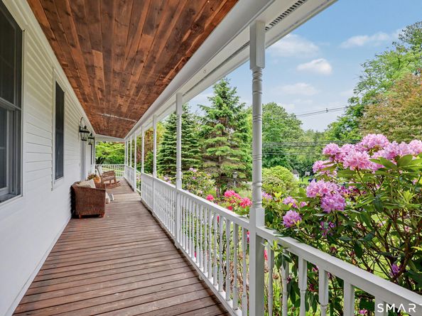 67 Weed Street, New Canaan CT 06840