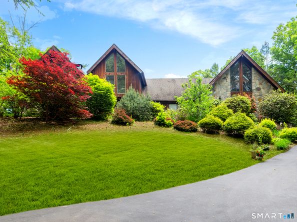 21 Holiday Point Road, Sherman CT 06784