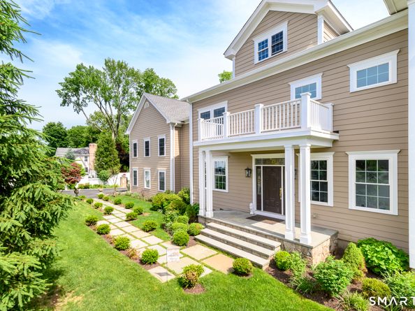 354 Oaklawn Avenue, Stamford CT 06905