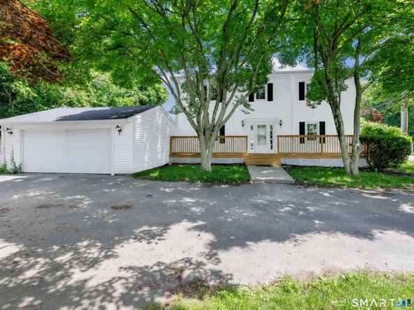 670 Wigwam Lane, Stratford CT 06614