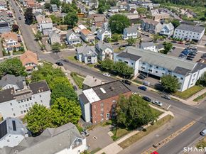 305 Parrott Avenue, Bridgeport CT 06606