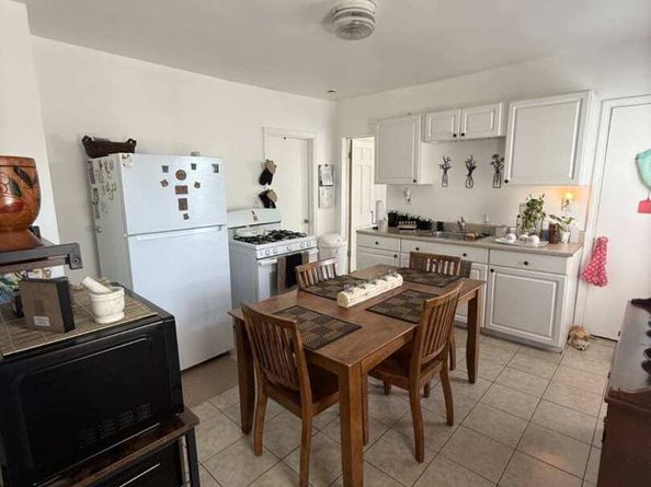 52-54 Clinton Avenue, Bridgeport CT 06605