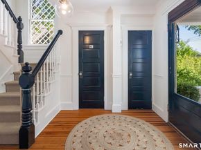 42 Hoyt Street, New Canaan CT 06840